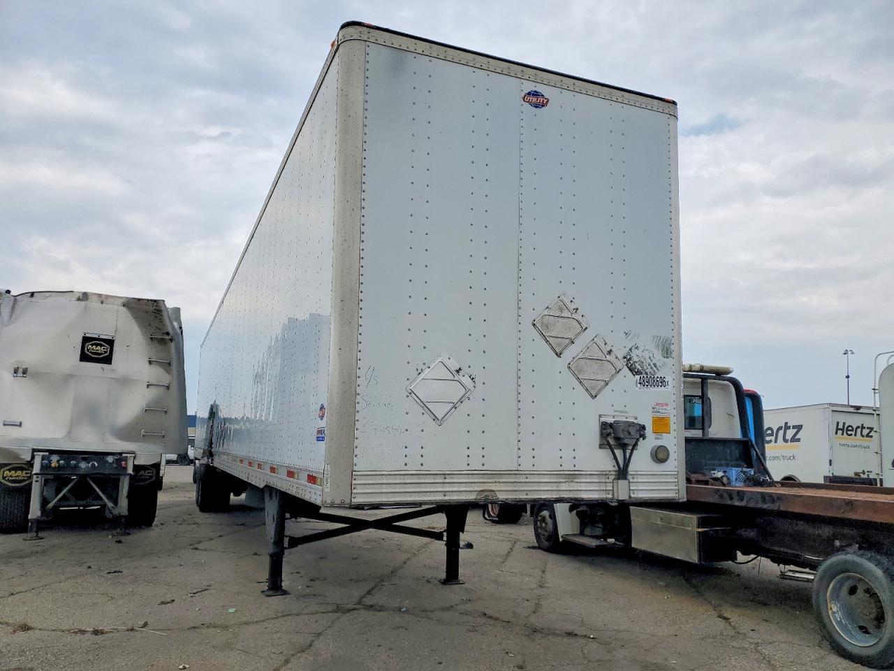 2012 Utility VS2DX DRY Van Trailer