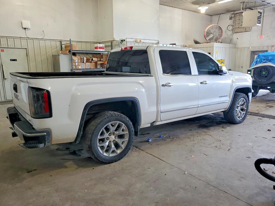 2018 GMC Sierra K1500 SLT