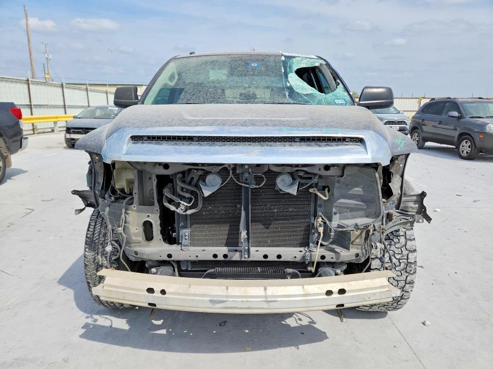 2014 Toyota Tundra SR5