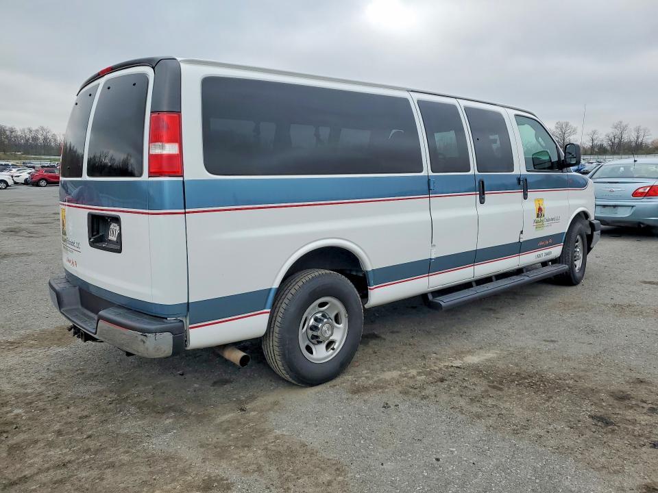 2019 Chevrolet Express G3500 LT