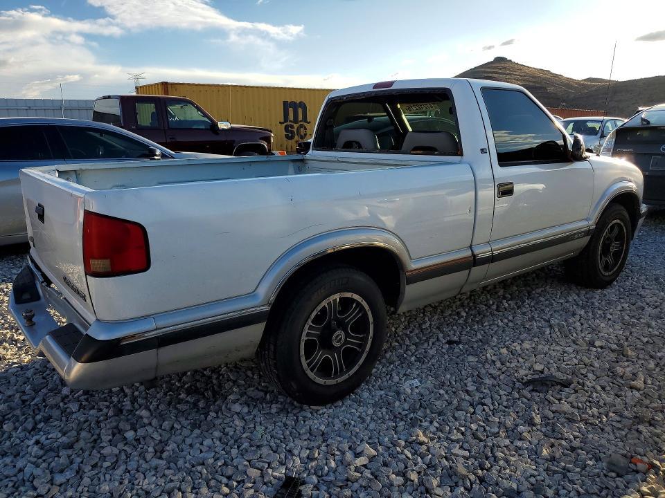 1996 Chevrolet S Truck S10