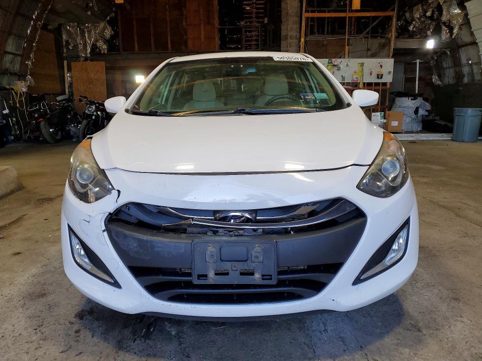 2013 Hyundai Elantra gt Base