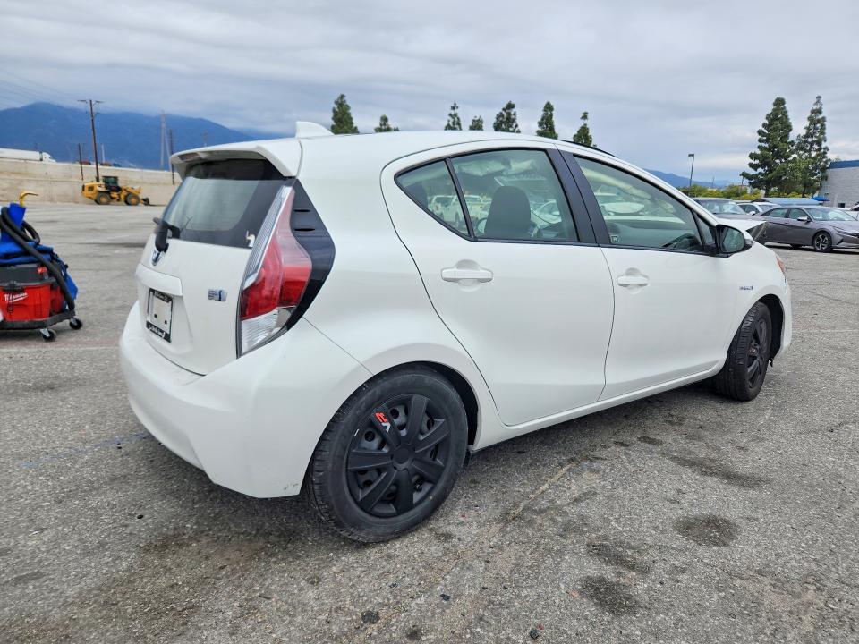 2015 Toyota Prius c two