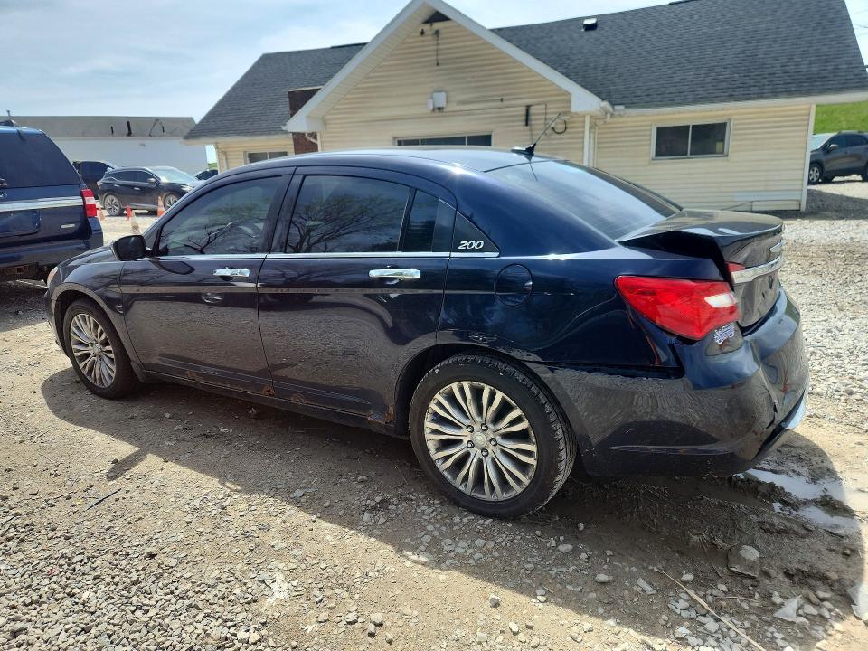 2012 Chrysler 200 Limited