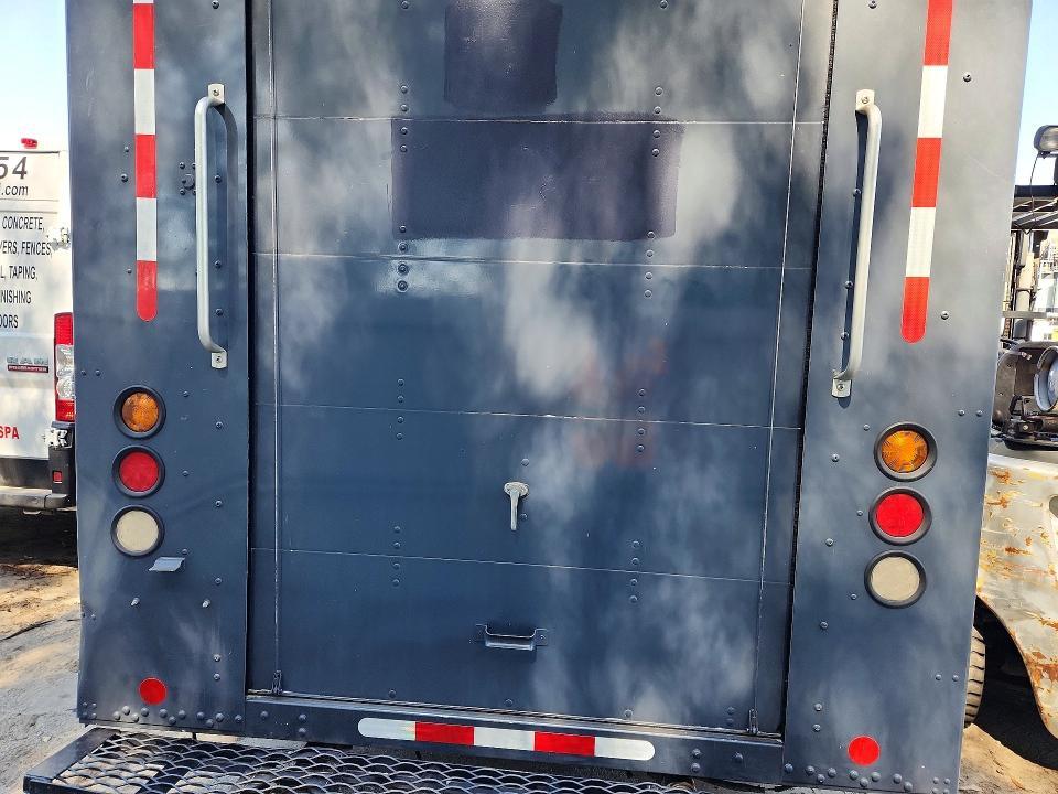 2020 Freightliner MT45 Delivery Truck