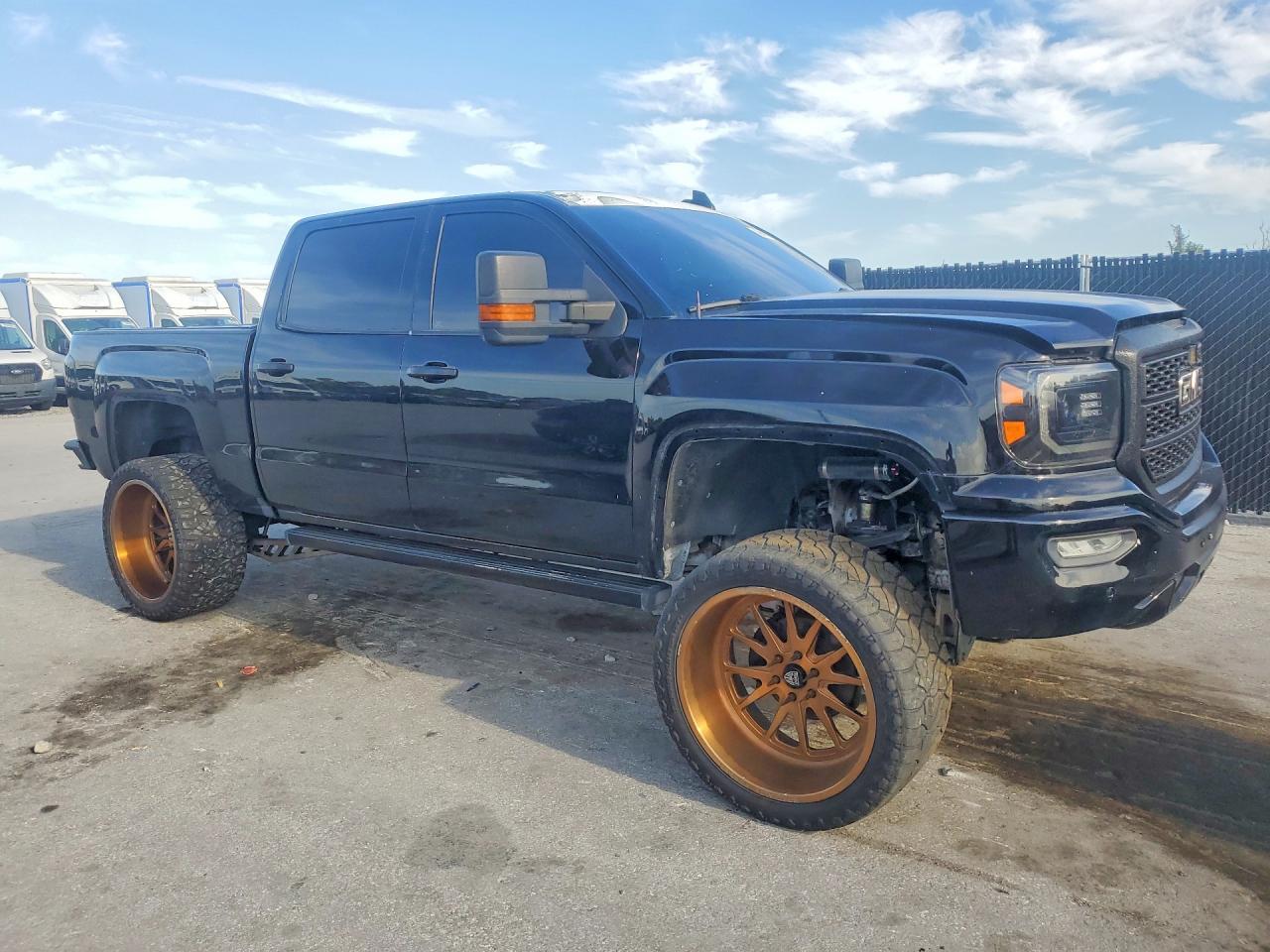 2018 GMC Sierra K1500 Denali