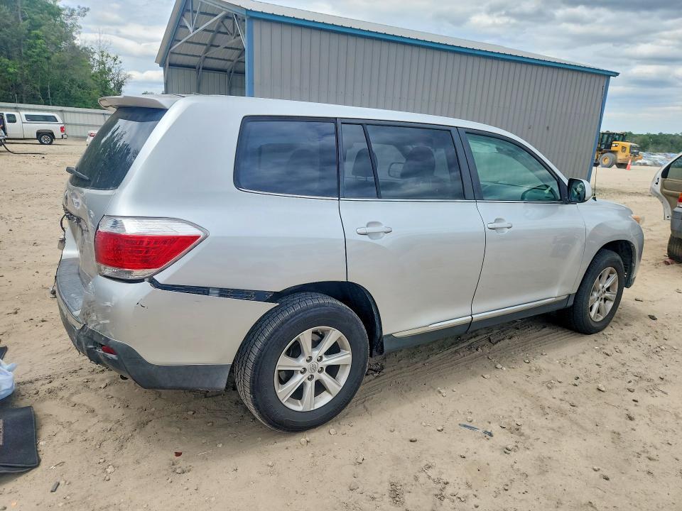 2011 Toyota Highlander Base