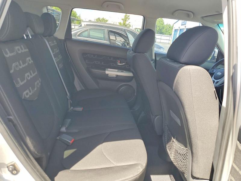 2012 KIA Soul +