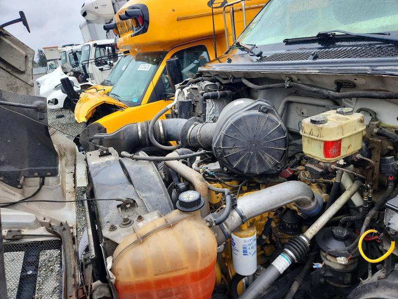 2004 Ford F650 Super Duty Flatbed Truck With Attenuator