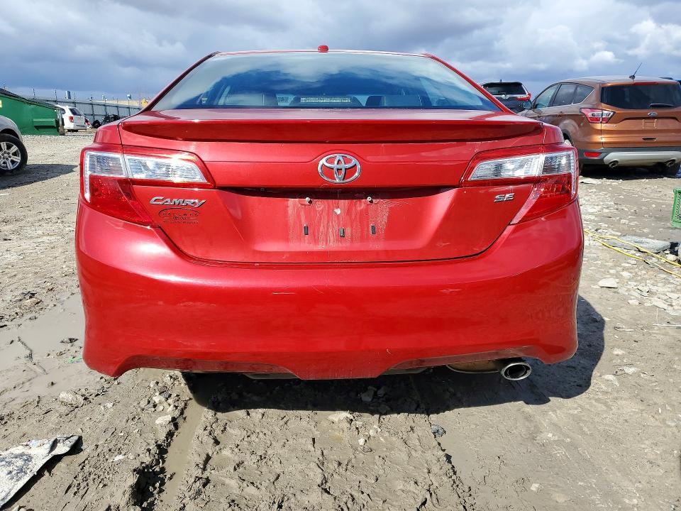 2012 Toyota Camry se