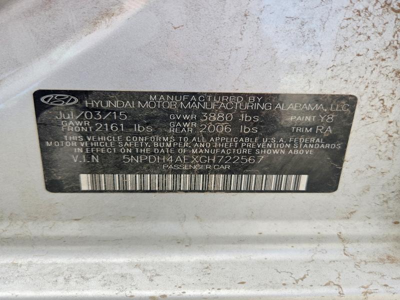 2016 Hyundai Elantra se