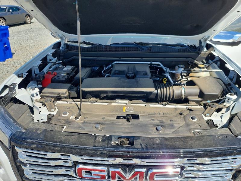 2024 GMC Canyon Denali