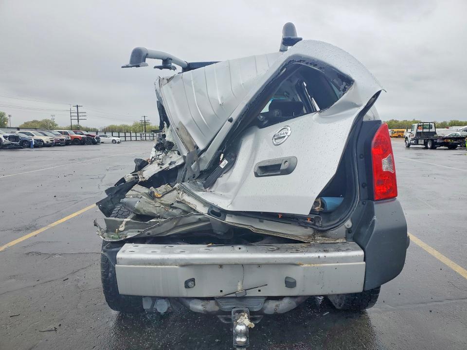 2012 Nissan Xterra x