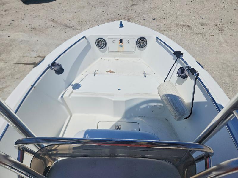 2004 Polar PS1900CC-Boat