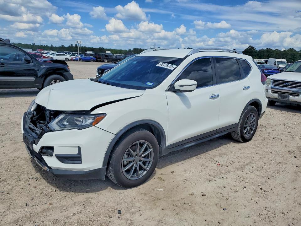 2019 Nissan Rogue sv