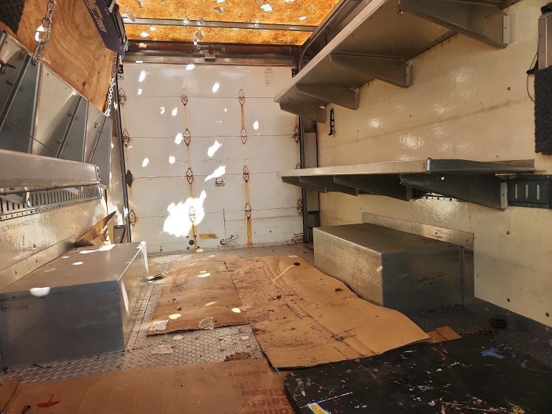 2001 Workhorse Custom Chassis 2002 Workhorse P42 Delivery Truck