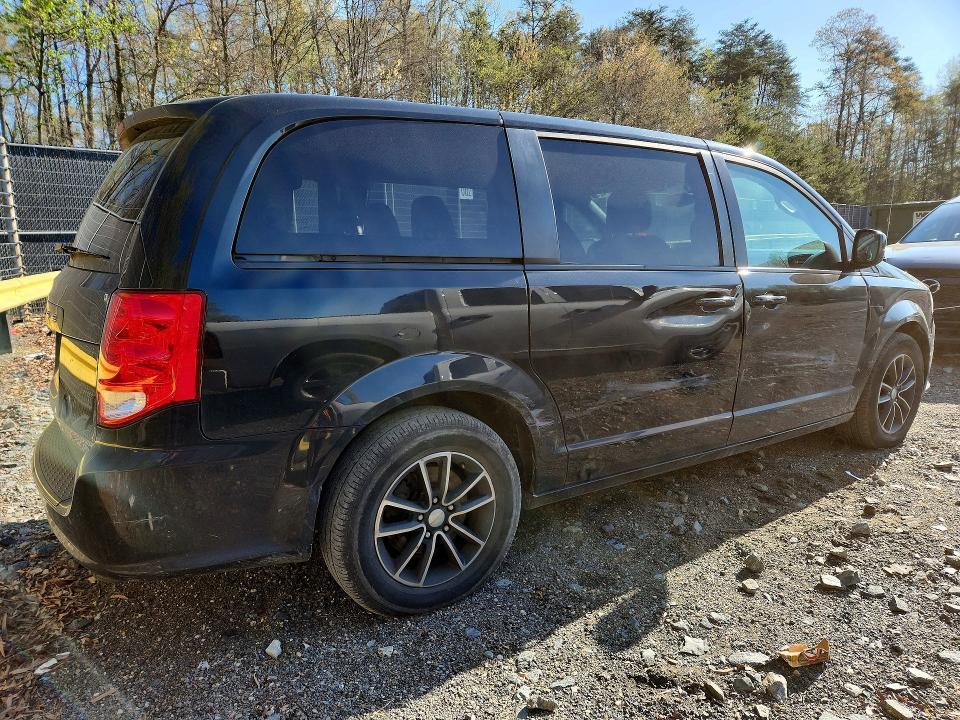 2018 Dodge Grand Caravan se