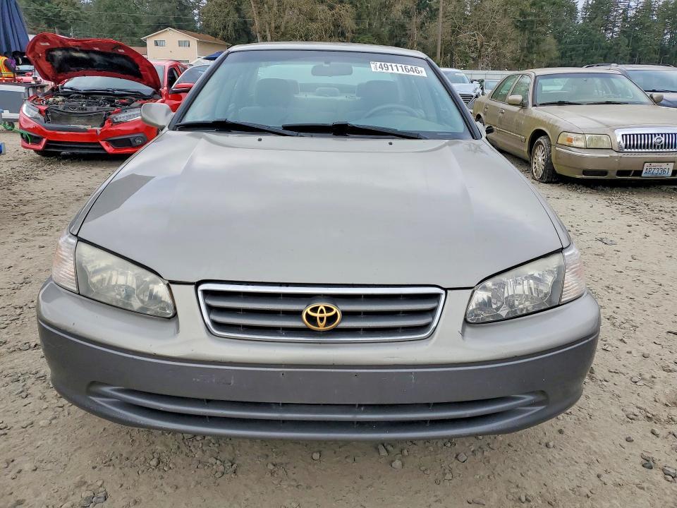 2000 Toyota Camry le