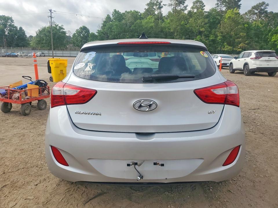 2013 Hyundai Elantra gt Base
