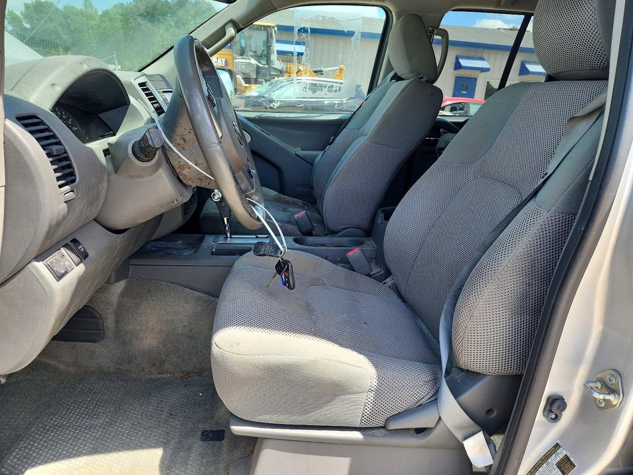 2017 Nissan Frontier SV