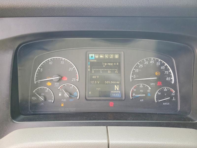 2021 Freightliner Cascadia 126 Semi Truck