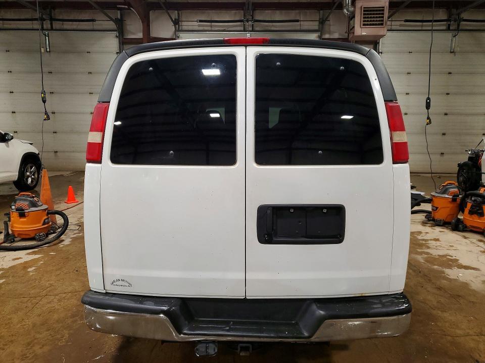 2008 GMC Savana G3500