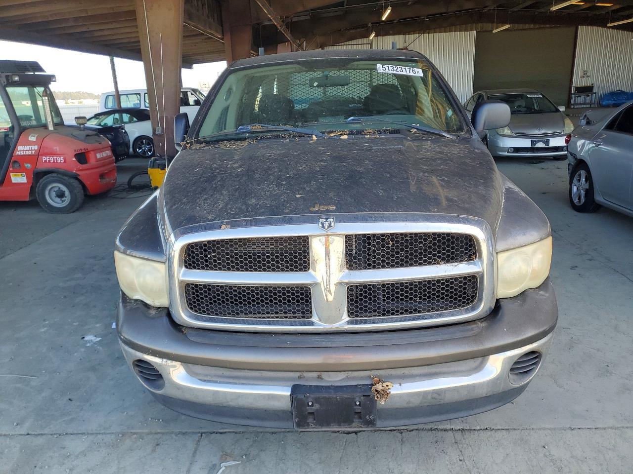 2004 Dodge RAM 1500 ST