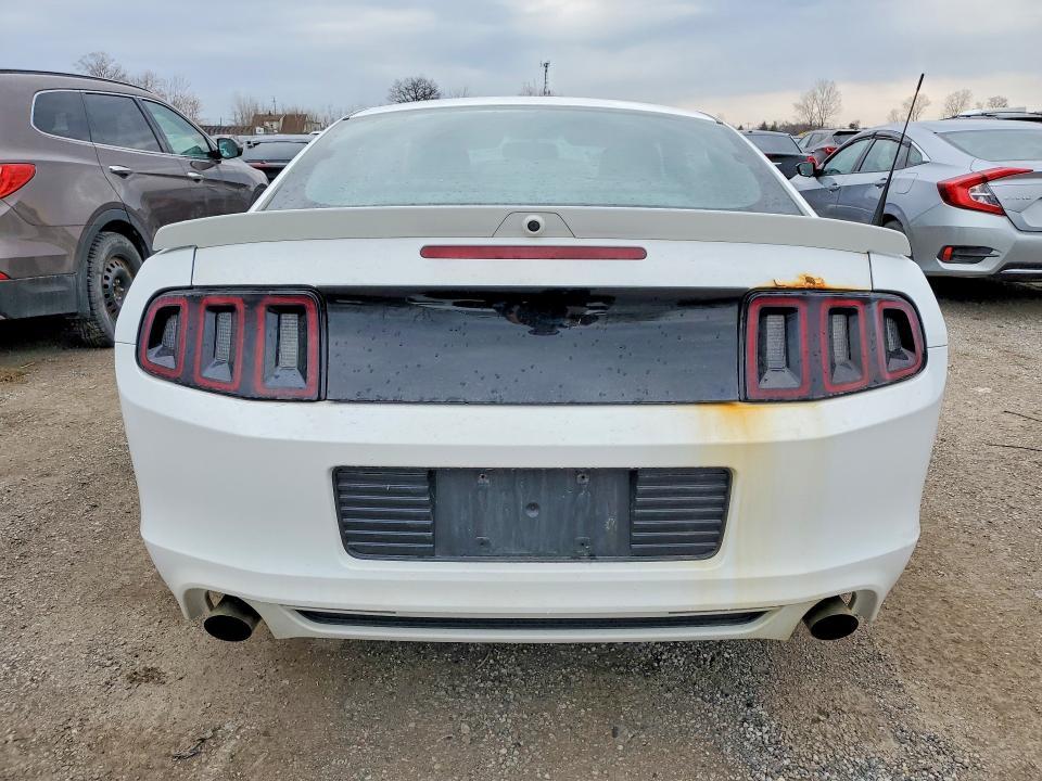 2014 Ford Mustang 2DR