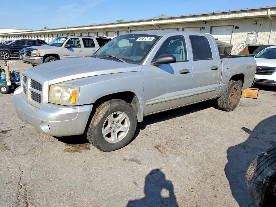 2006 Dodge Dakota Quad SLT