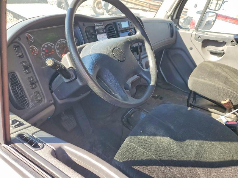 2020 Freightliner Business Class M2 Refrigerated BOX Truck