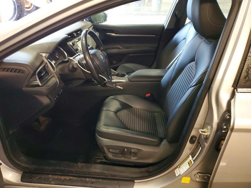 2019 Toyota Camry se