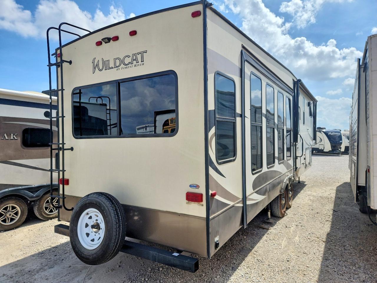 2019 Wildcat 2019 Forest River Wildcat Camper