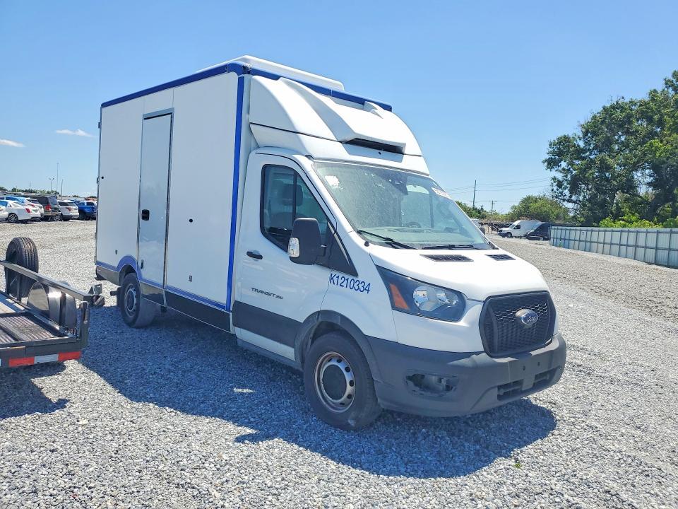 2022 Ford Transit Delivery Truck