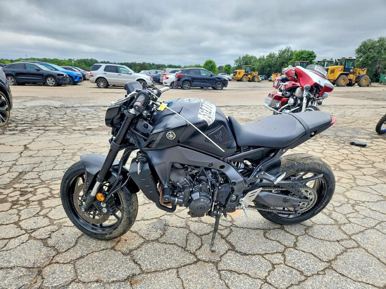 2023 Yama MT09