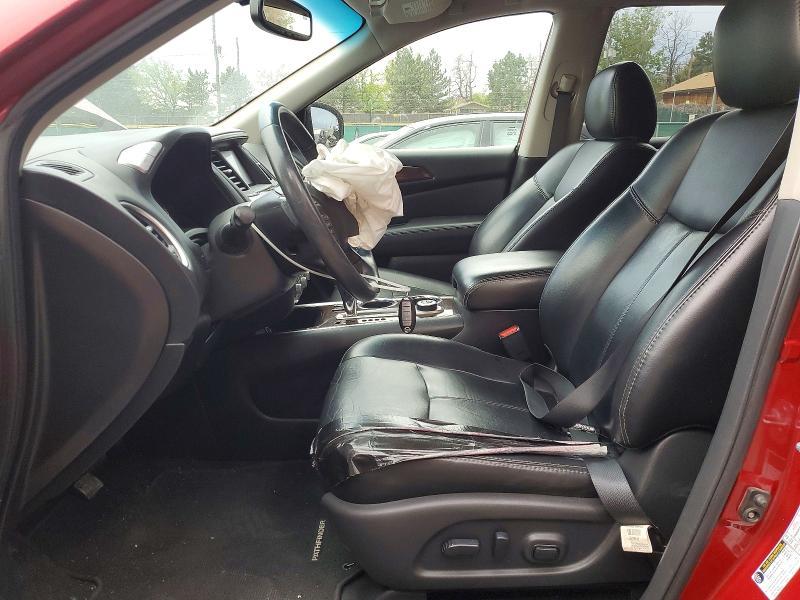 2016 Nissan Pathfinder s