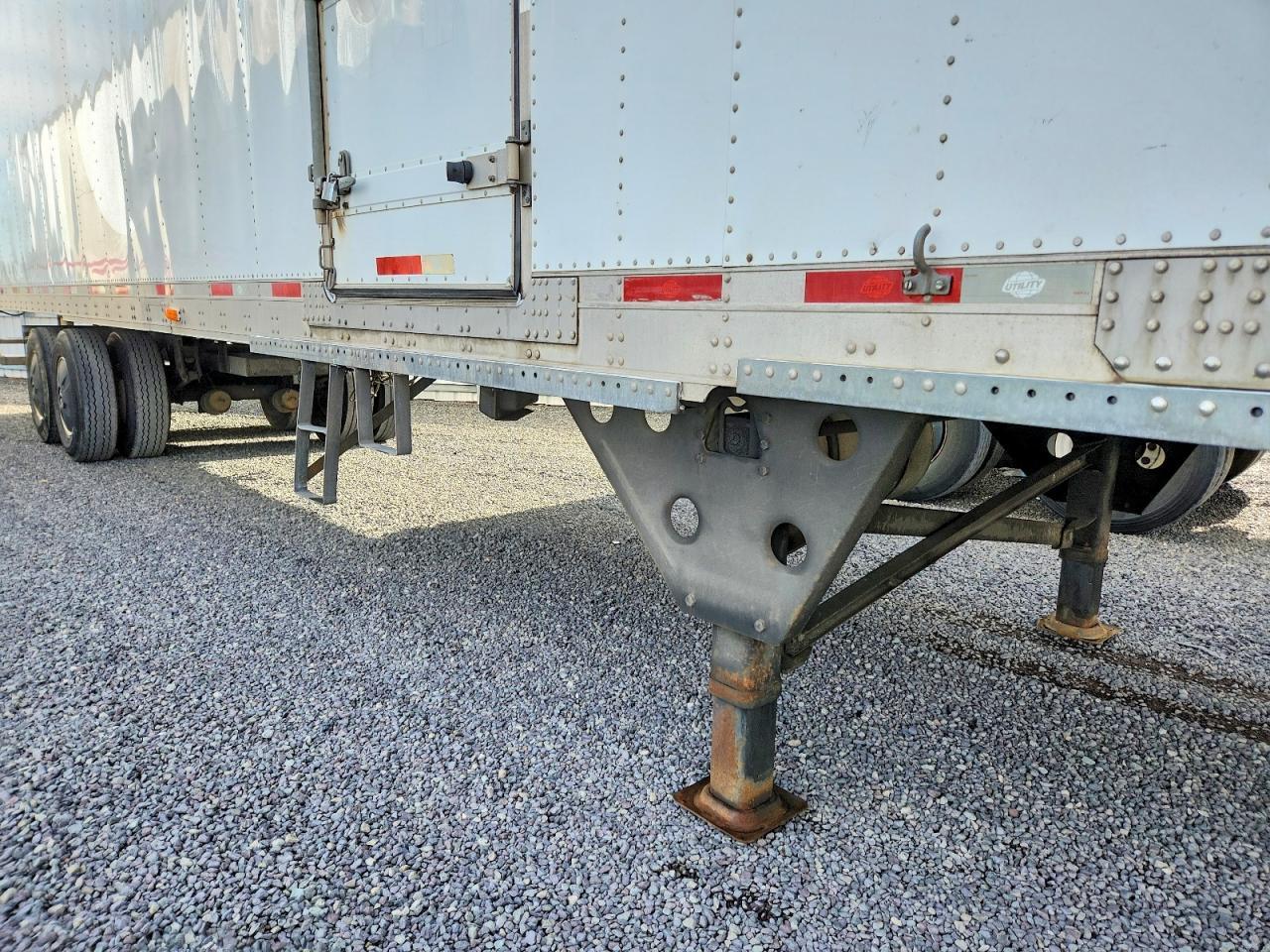 2015 Utility VS2RA Refrigerated Van Trailer