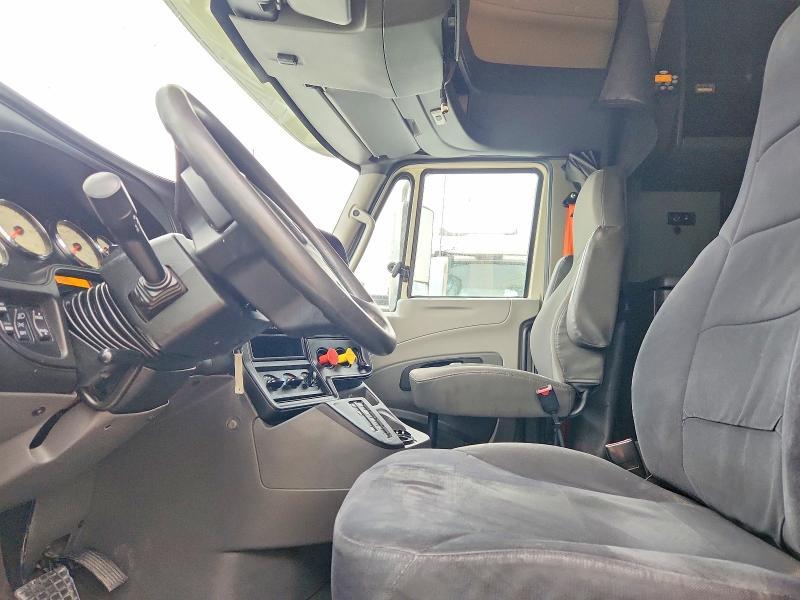 2017 International Prostar-Semi Truck