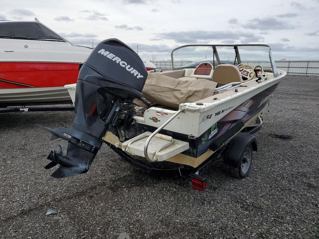2011 Legend Craft Boat