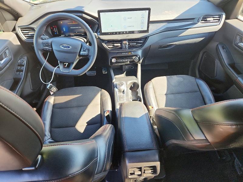 2023 Ford Escape st Line
