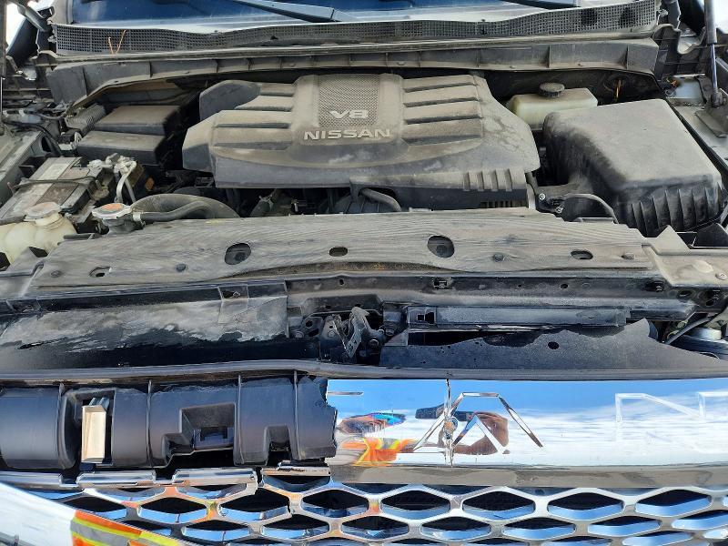 2018 Nissan Titan SV