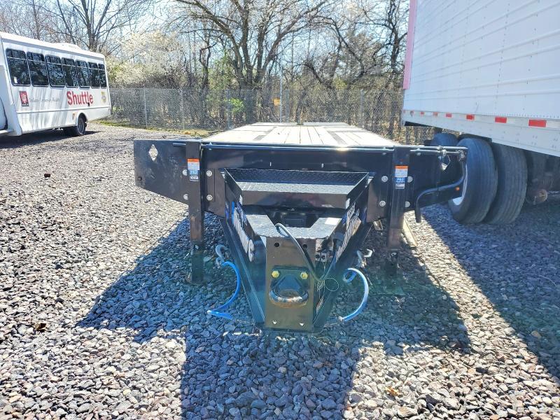 2025 Diamond C Equipment Trailer