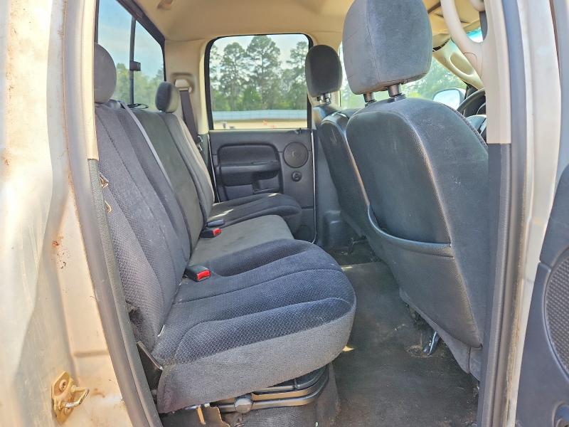 2004 Dodge RAM 1500 ST