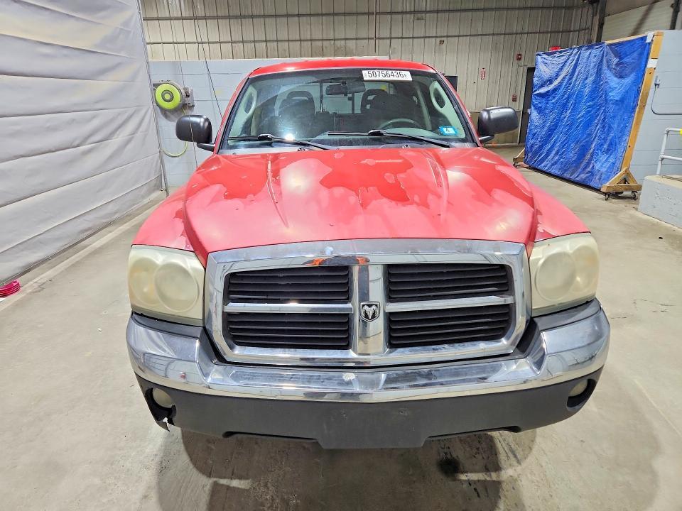 2005 Dodge Dakota Quad SLT