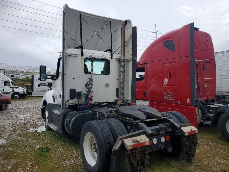 2016 Kenworth Construction T680