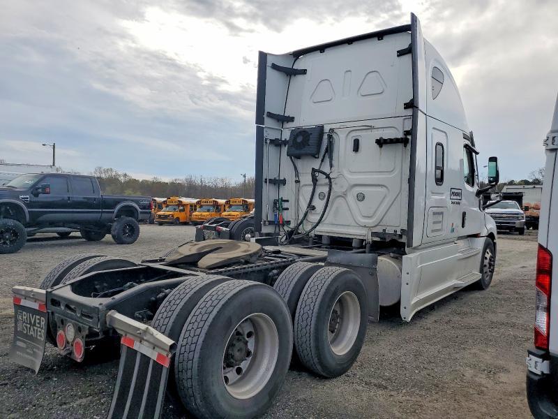 2023 Freigliner 2023 Freightliner Cascadia 126 Semi Truck