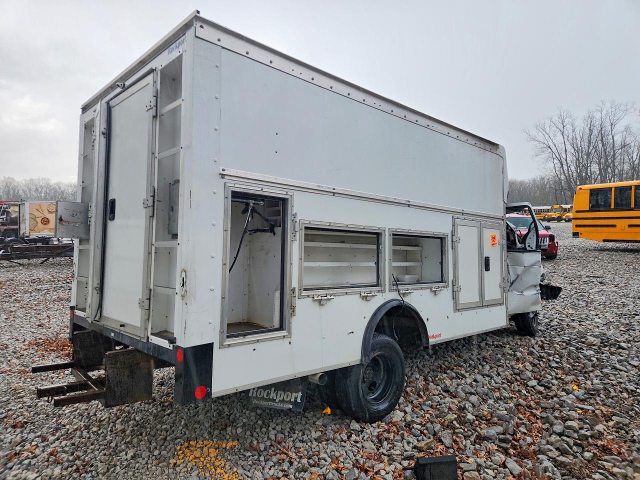 2024 Ford Econoline E450 Super Duty Cutaway Van