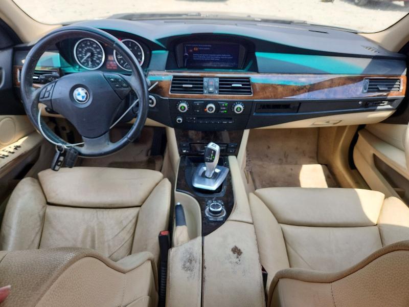 2010 BMW 528 i