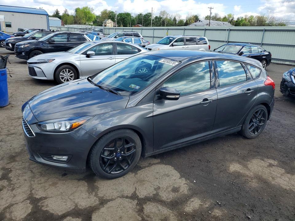 2016 Ford Focus se