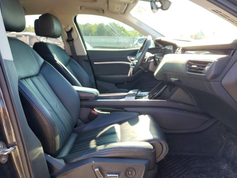 2019 Audi E-tron Prestige