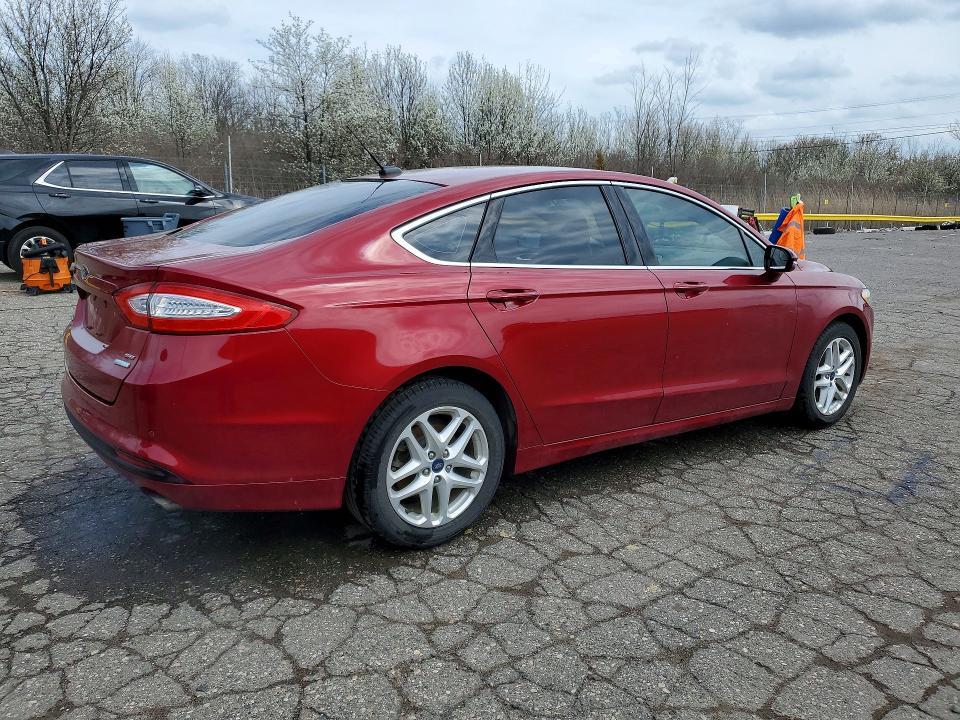 2016 Ford Fusion se